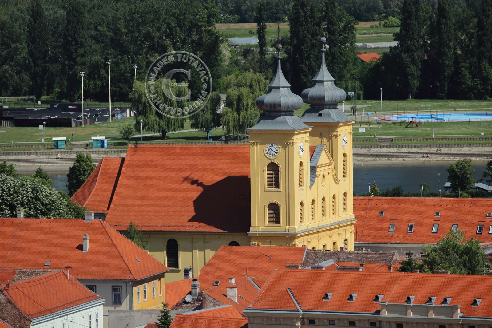 Turistički vodič: Osijek - Tvrđa, crkva SV. Mihovila