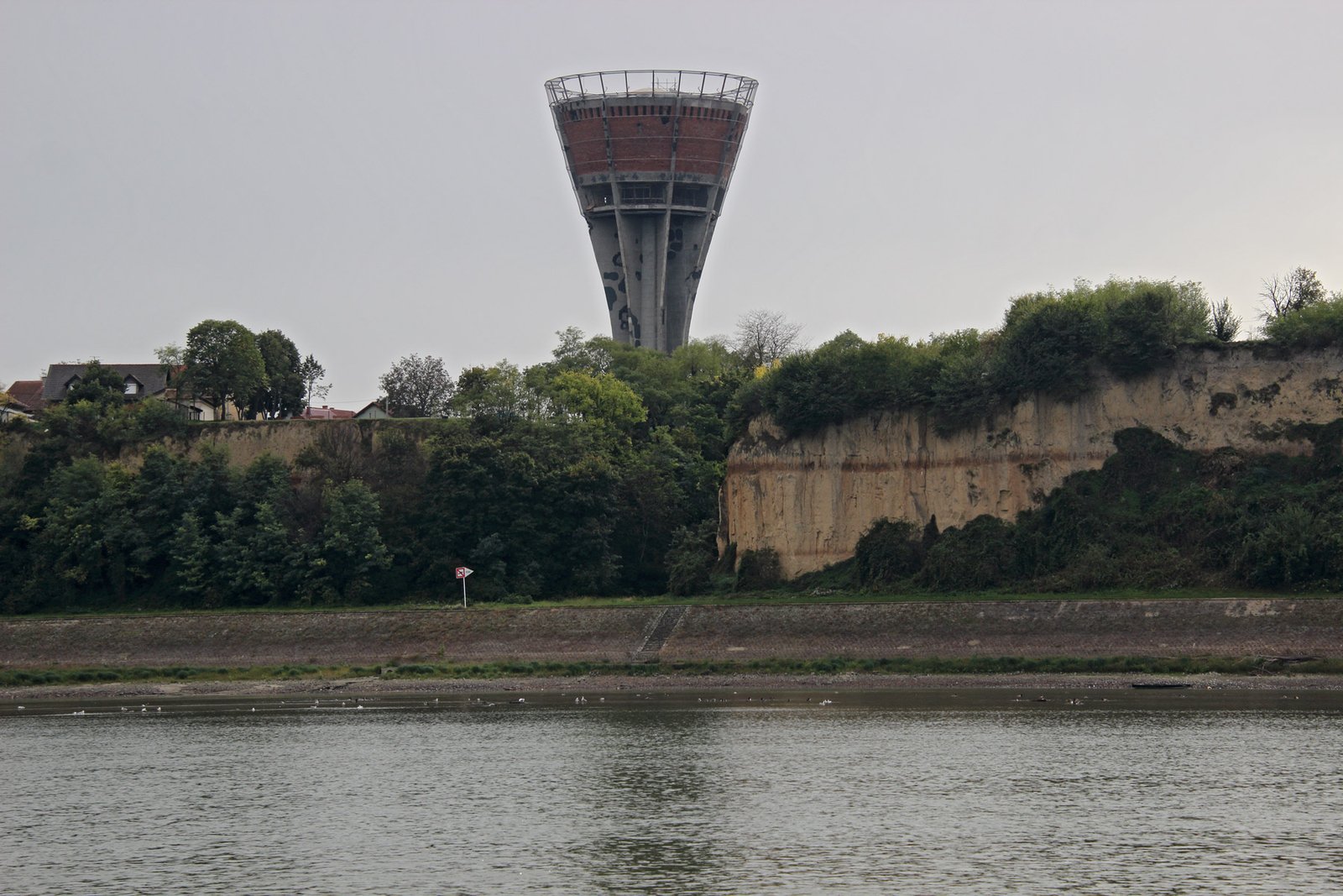 turistički vodič:Vukovar - Vodotoranj